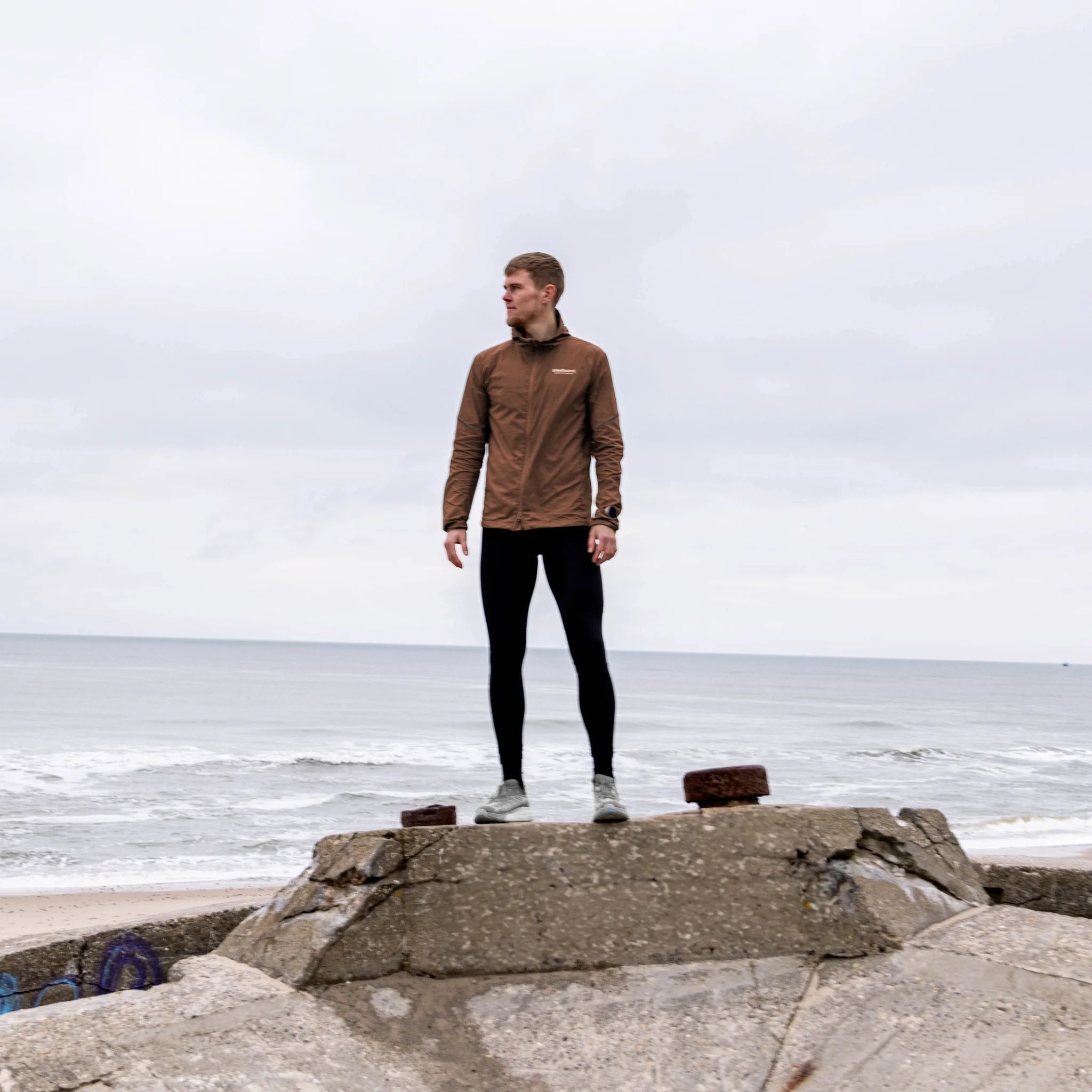 AERO-TECH WINDBREAKER (MEN) - Cocoa Brown - Image 6