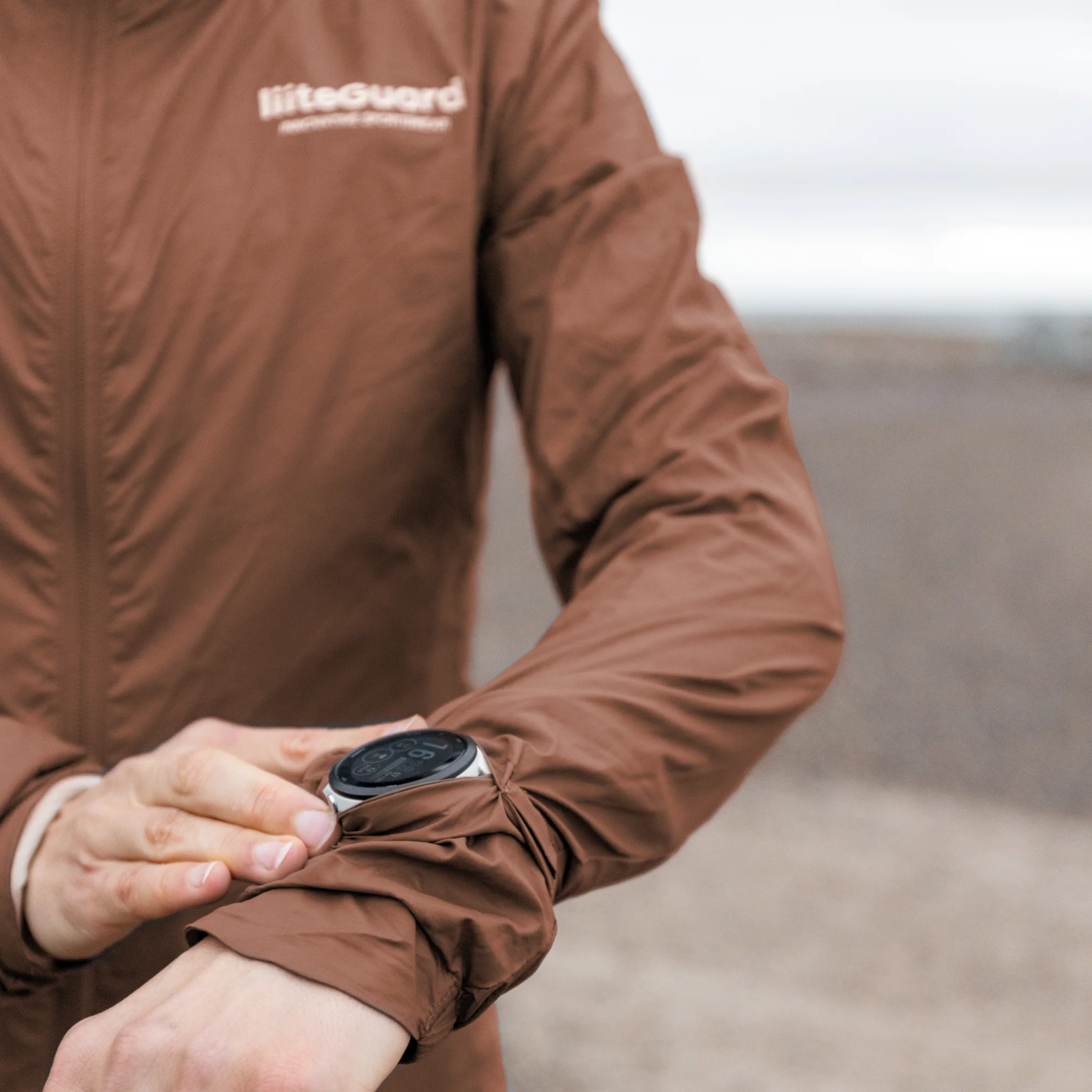 AERO-TECH WINDBREAKER (MEN) - Cocoa Brown - Image 8