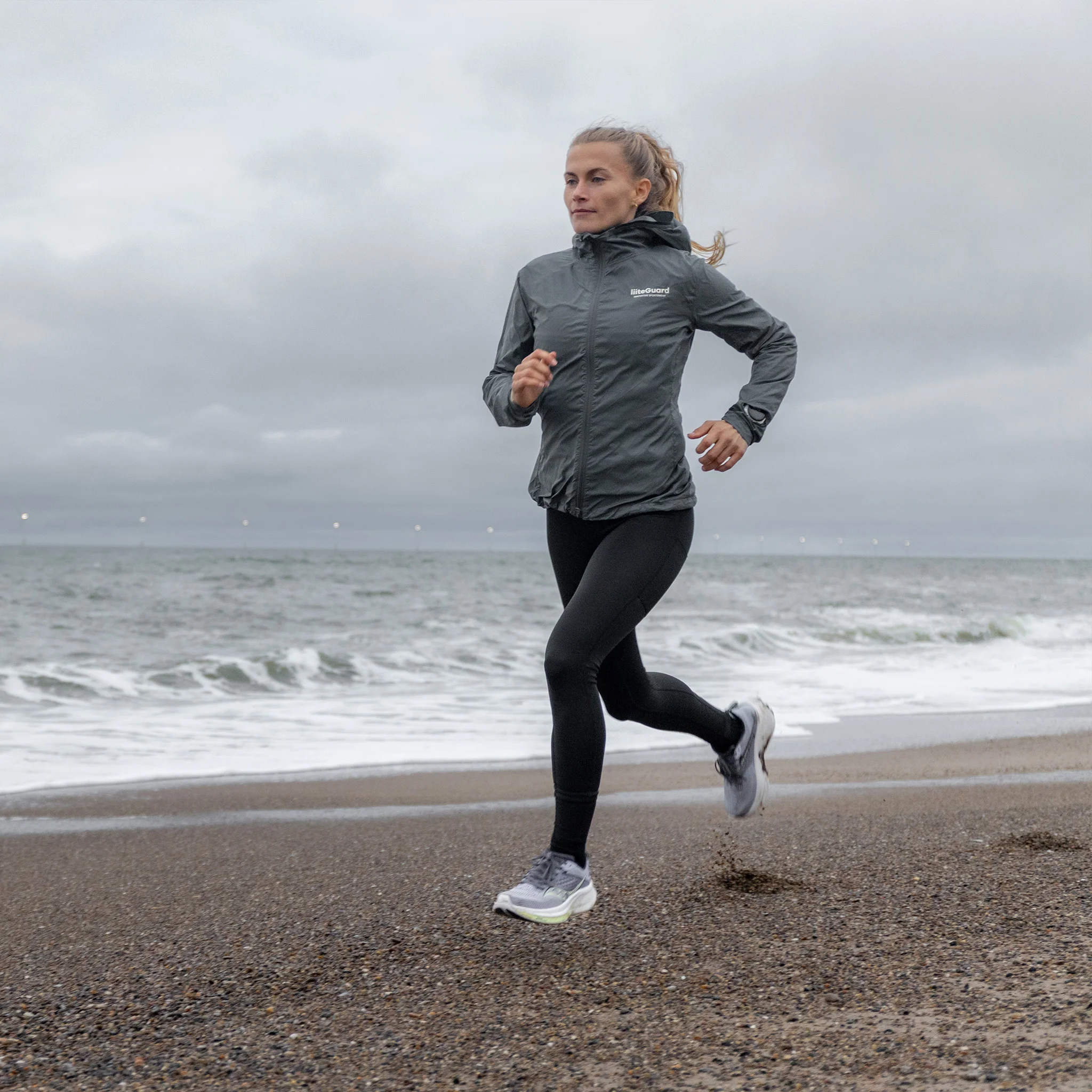 AERO-TECH WINDBREAKER (WOMEN) - Dark shade - Image 8