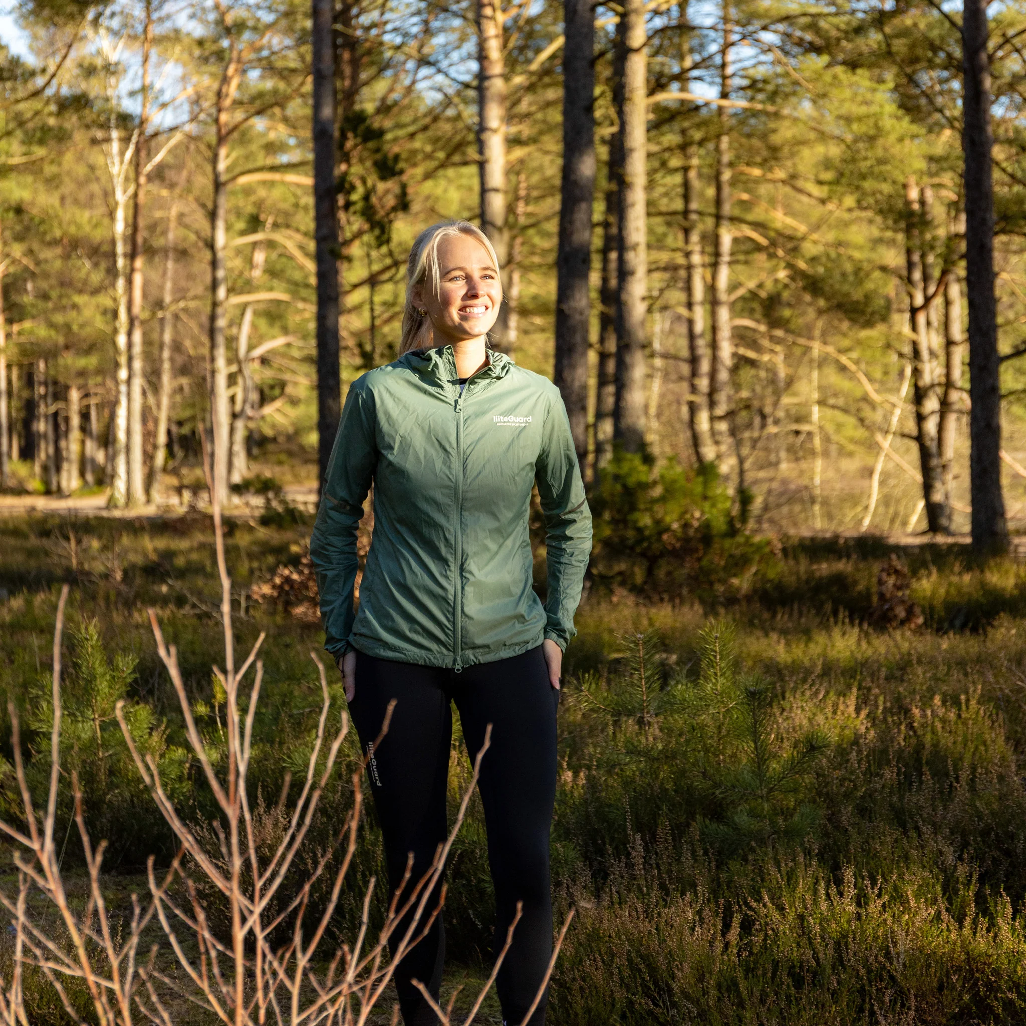 AERO-TECH WINDBREAKER (WOMEN) - Grey green - Image 10