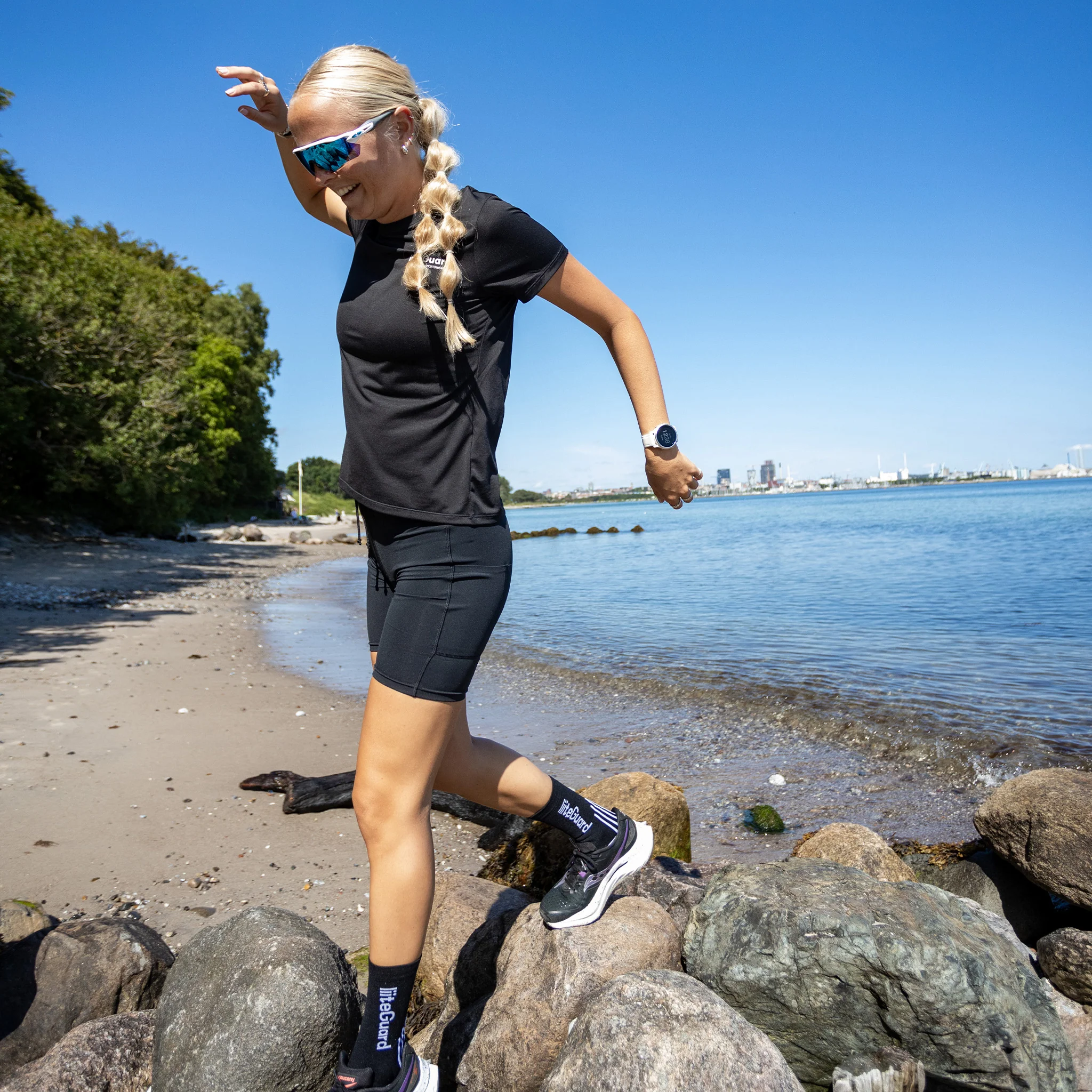 GLU-TECH SHORT TIGHTS (WOMEN) - Image 7