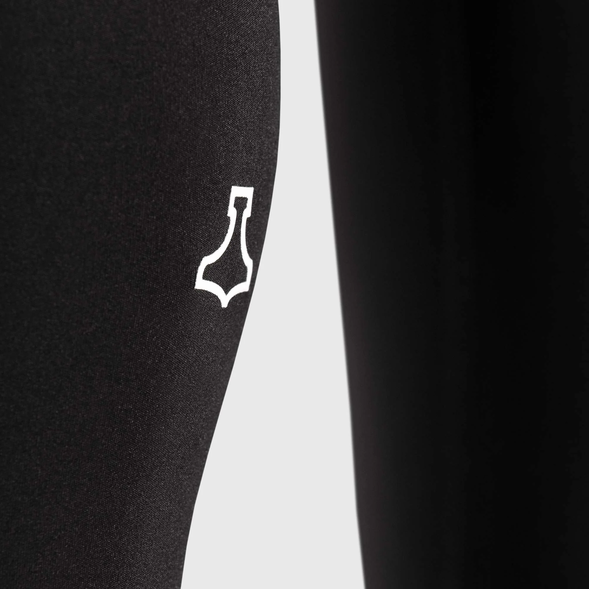 GLU-TECH TRAINING TIGHTS (WOMEN) - Image 7